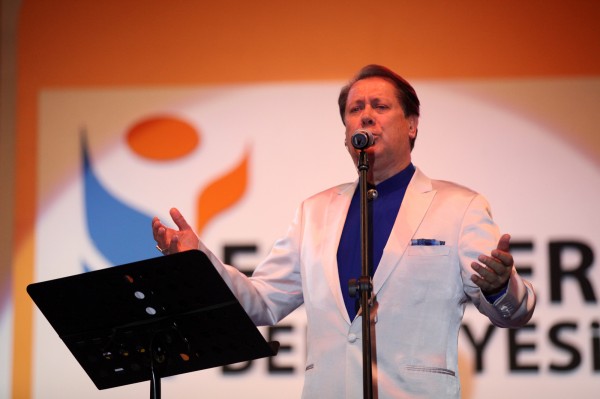 ahmet_ozhan_esenler_tasavvuf