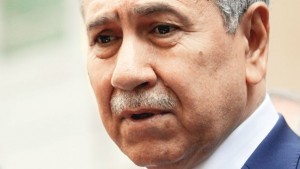 bulent_arinc_kahkaha_polomigi