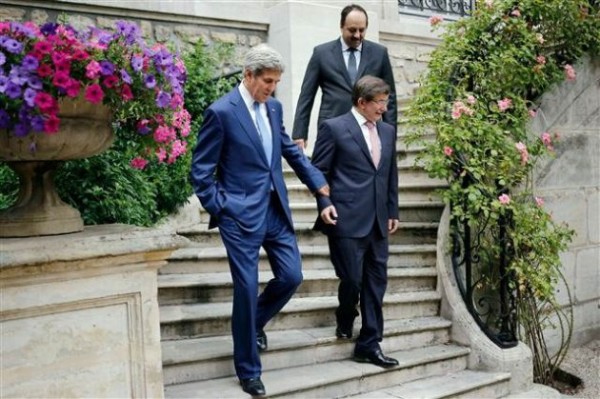 kerry_davutoglu_istanbul