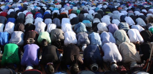 moskovada_bayram_namazina_akin