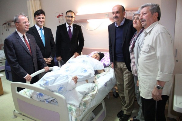 SAĞLIK BAKANI MÜEZZİNOĞLU AFYONKARAHİSAR’DA