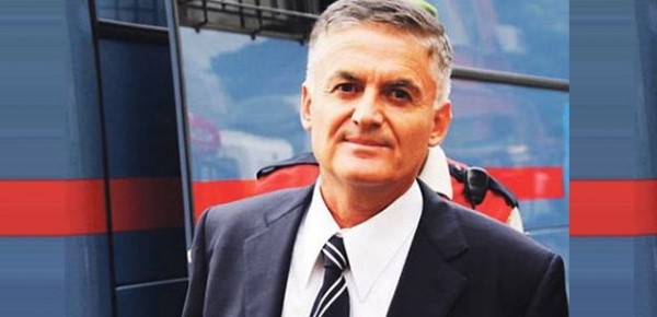 balyozdan_iceride_bir_tek_o_kaldi