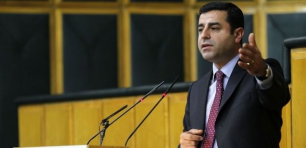 demirtas_kiyamet_kopartir_sokakta_engelleriz